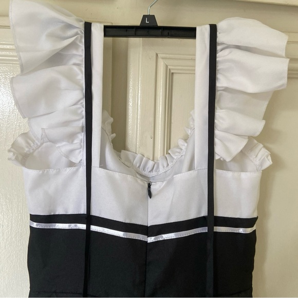 Nondescript Anime Maid Costume Medium - Picture 7 of 10